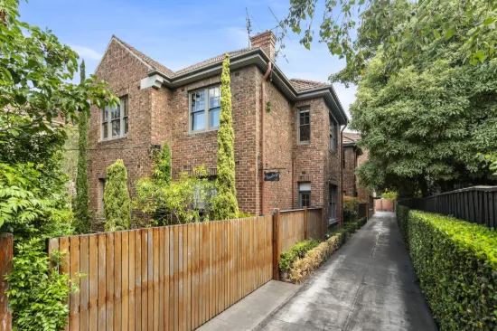 2/55 Chapel Street, St Kilda, Vic 3182