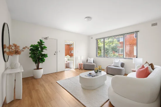2/56 Grosvenor Crescent, Summer Hill, NSW 2130