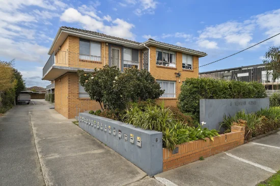 2/6 Newman Avenue, Carnegie, Vic 3163