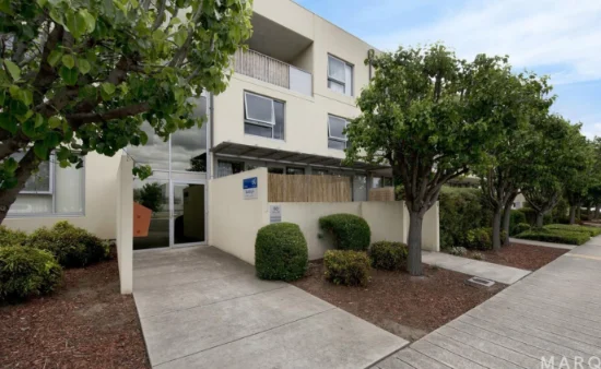 2/60 Callam Street, Phillip, ACT 2606