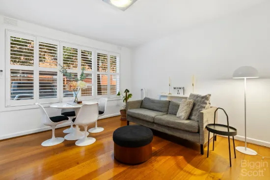 2/63 Ormond Road, Elwood, Vic 3184