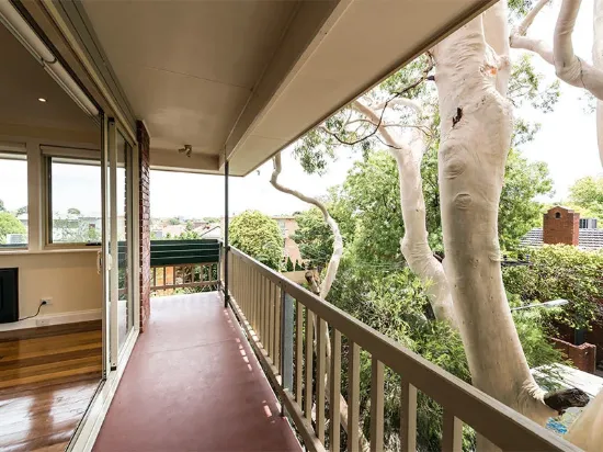 2/64 Lansdowne Road, St Kilda East, Vic 3183