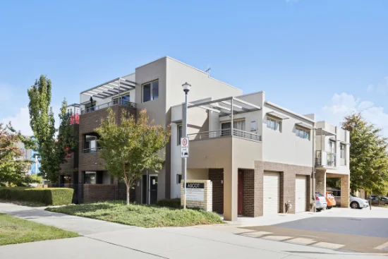 2/70 Kings Canyon Street, Harrison, ACT 2914