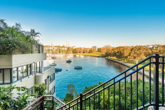 2/75 Elizabeth Bay Road, Elizabeth Bay, NSW 2011