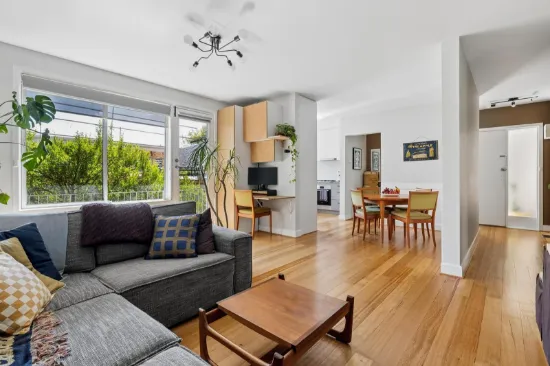 2/77 Pakington Street, Kew, Vic 3101