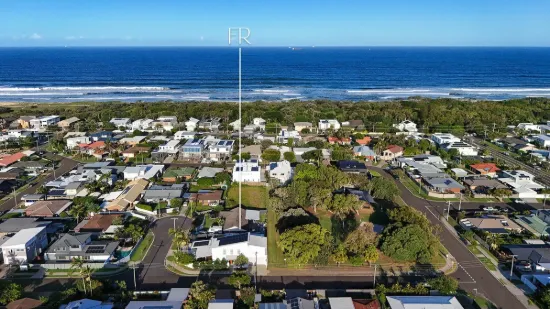 2/8 Otama Court, Warana, Qld 4575