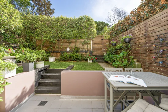 2/81 Gerard Lane, Cremorne, NSW 2090