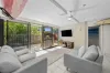 2/828 Pacific Parade, Currumbin, Qld 4223-Image