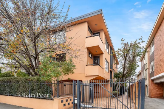 2/85 Merton Street, Albert Park, Vic 3206