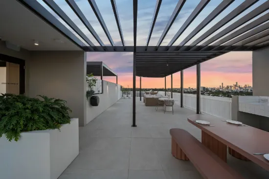 2/87 Swann Road, Taringa, Qld 4068-Image