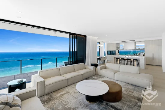 20/2 Charles Avenue, Broadbeach, Qld 4218