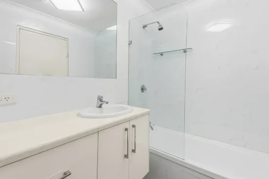 20/22 Woodroffe Avenue, Main Beach, Qld 4217-Image