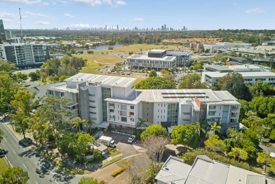201/2-4 Riverwalk Avenue, Robina, Qld 4226
