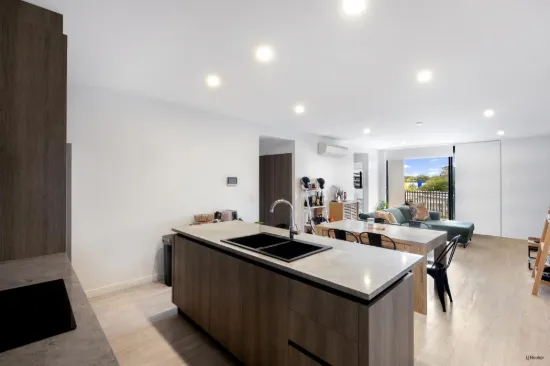 202/135 Eugaree Street, Southport, Qld 4215-Image