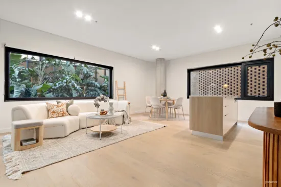 202/18 Wolfe Street, Newcastle, NSW 2300
