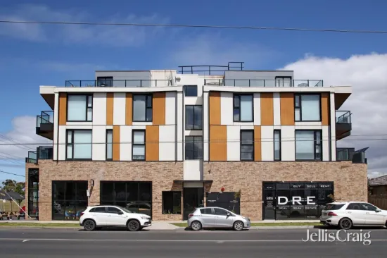 202/215 Chesterville Road, Moorabbin, Vic 3189