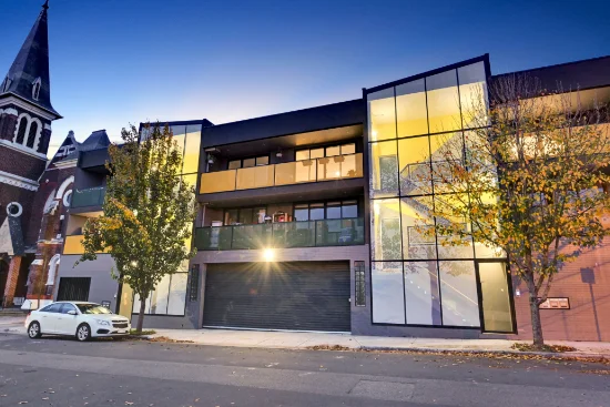 202/2A Yann Street, Preston, Vic 3072 - For Rent