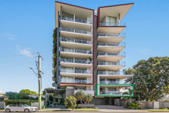 202/30 Brighton Parade, Southport, Qld 4215 - For Rent