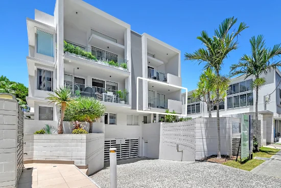 202/46-48 Peerless Avenue, Mermaid Beach, Qld 4218