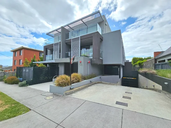 202/48 Pakington Street, Kew, Vic 3101