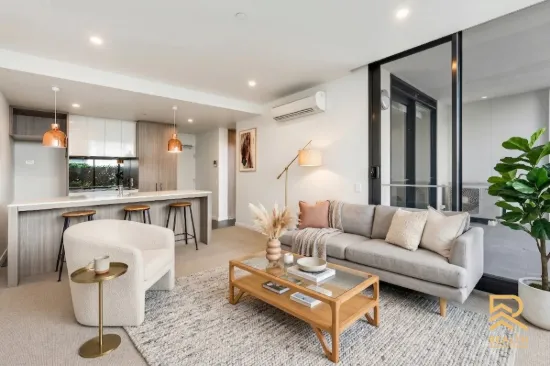 202/6 Baumea Way, Innaloo, WA 6018