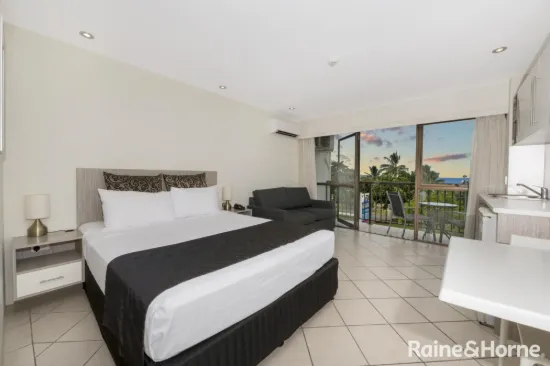 202/75 The Strand, North Ward, Qld 4810