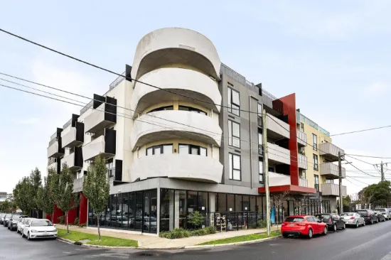 202/8 Webb Road, Airport West, Vic 3042