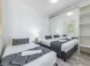 203/182-192 Marine Parade, Labrador, Qld 4215-Image