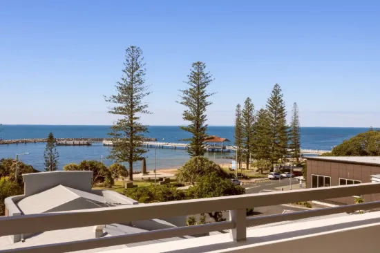 203/185 Redcliffe Parade, Redcliffe, Qld 4020 - Sold