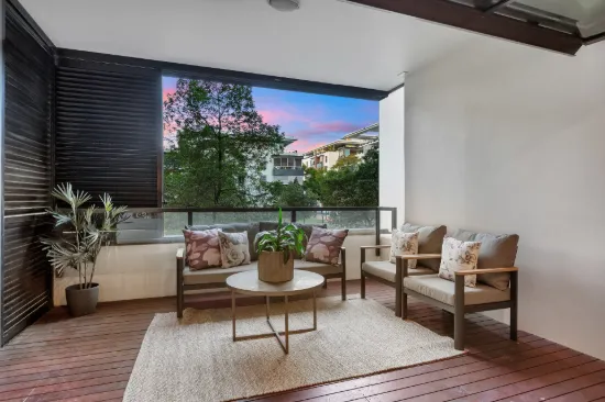 203/7 Sterling Circuit, Camperdown, NSW 2050