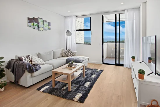 204/18 College Avenue, Shellharbour City Centre, NSW 2529