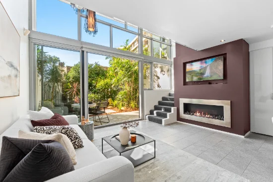 204/21 Elizabeth Bay Road, Elizabeth Bay, NSW 2011