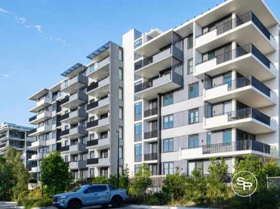 2.04/4 Fordham Way, Oran Park, NSW 2570