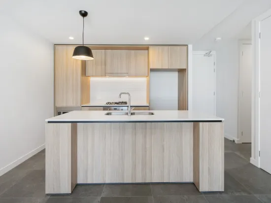 205/186 Clarence Rd, Indooroopilly, Qld 4068