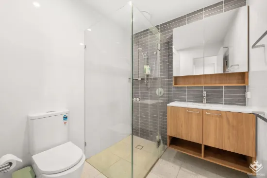 205/705 Main Street, Kangaroo Point, Qld 4169-Image