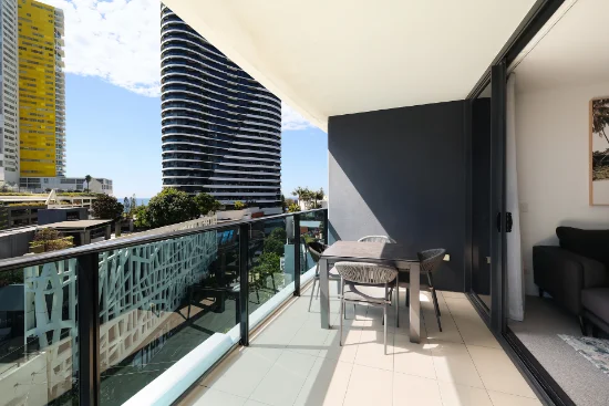 20505/21 Elizabeth Avenue, Broadbeach, Qld 4218