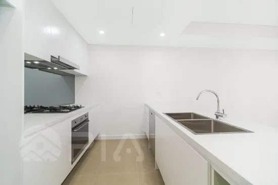 206/2 Mahroot Street, Botany, NSW 2019