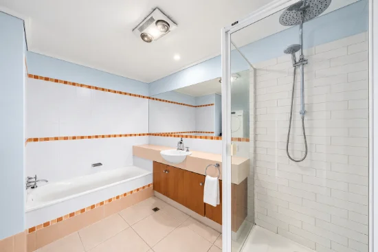 206/23 Queens Road, Melbourne, Vic 3004-Image