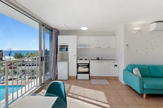 206/44-52 Esplanade, Surfers Paradise, Qld 4217