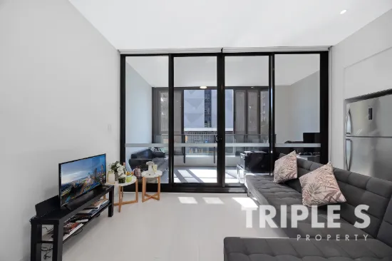 206/57 Hill Road, Wentworth Point, NSW 2127