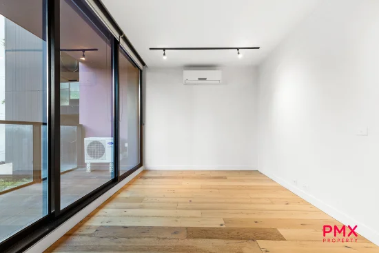 206/97 Palmerston Crescent, South Melbourne, Vic 3205