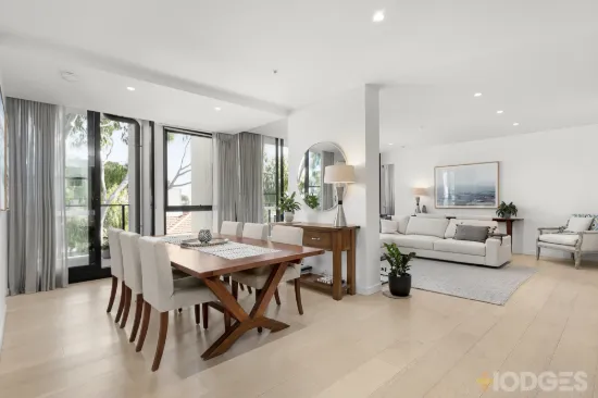 207/25 Small Street, Hampton, Vic 3188