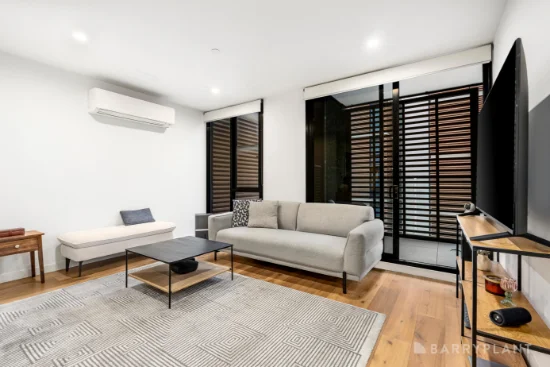 207/9 Red Hill Terrace, Doncaster East, Vic 3109