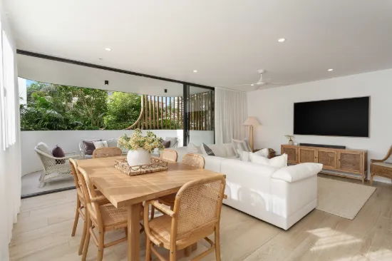 208/2 Mawarra Street, Palm Beach, Qld 4221-Image