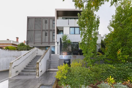 209/17 Riversdale Rd, Hawthorn, Vic 3122