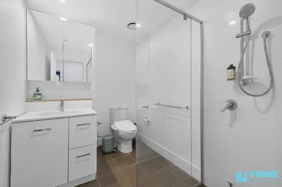 21/2729 Gold Coast Highway, Broadbeach, Qld 4218-Image