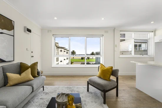 21/318 Beaconsfield Parade, St Kilda West, Vic 3182