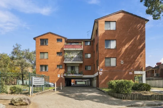 21/8 Beale Street, Liverpool, NSW 2170