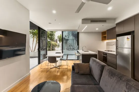 210/18 Duke Street, Kangaroo Point, Qld 4169