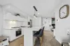 21008/21 Elizabeth Avenue, Broadbeach, Qld 4218-Image